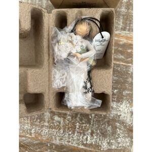 Willow Tree Angel Ornament - 2019 An Abundant Year Of Memories Demdaco New